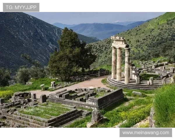 希腊凯撒宫旅游攻略，实用建议与注意事项，帮助游客安全愉快地探索古迹